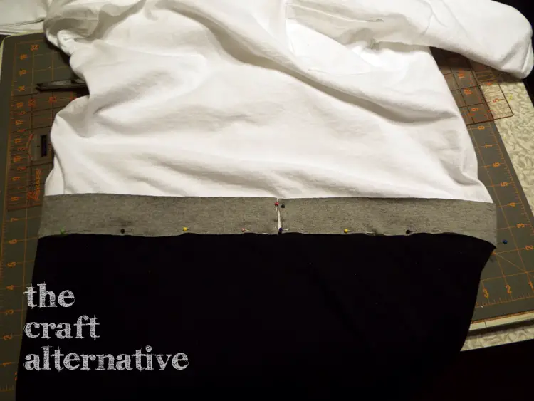 How to Make a T-Shirt into a Dress - pin waistband