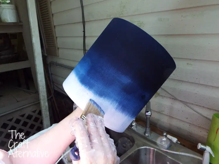 How to Dye a Lamp Shade_Brushing Dye
