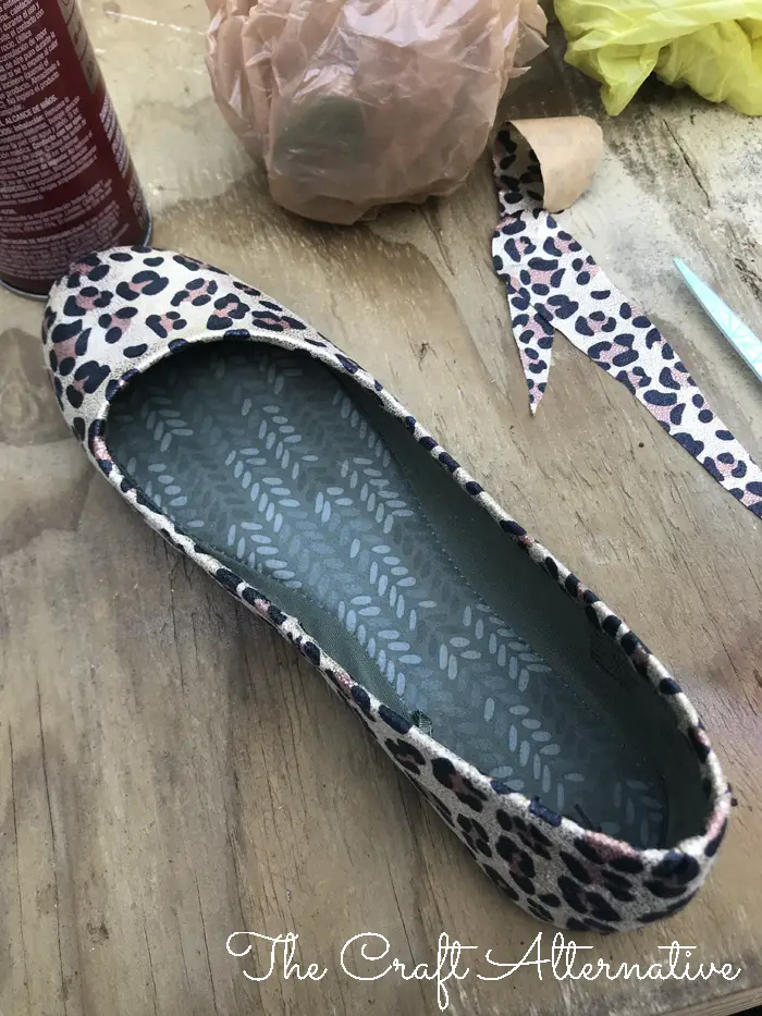 how to cover canvas flats fabric fold hem