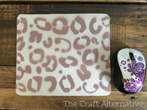 diy-stenciled-leather-mouse-pad