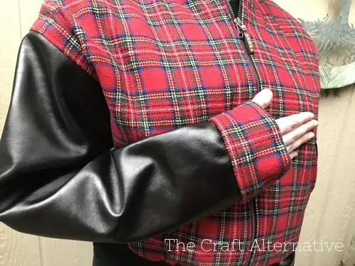wool leather bomber jacket _sleeve